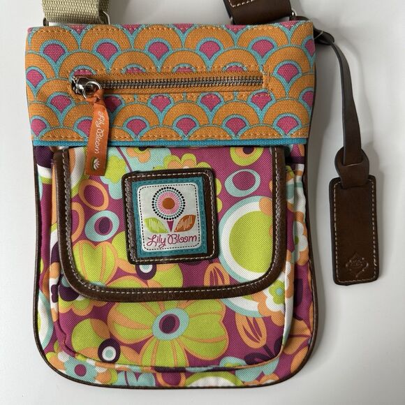 Lily Bloom Crossbody Purse Shoulder Bag 2 Tone Floral Leather Accent Flap Pocket - Picture 3 of 16